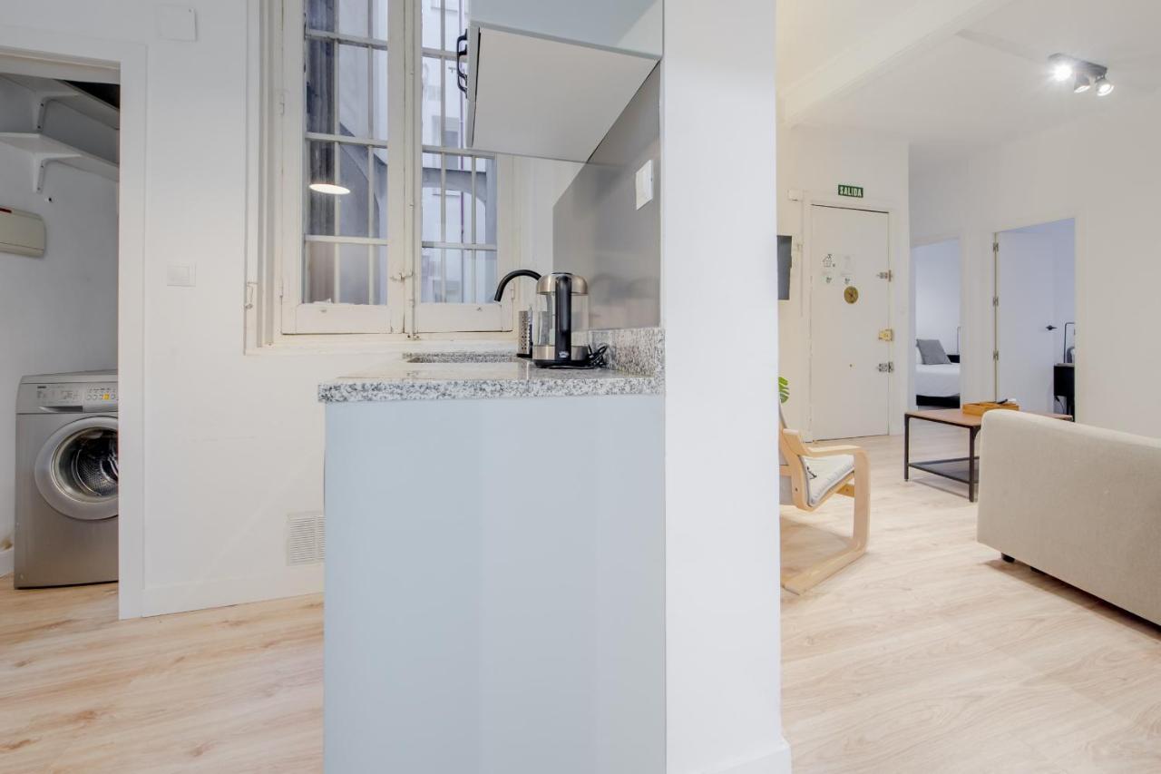 Premium Apt Para 9P En C/Olmo - Centro De Madrid Eksteriør bilde