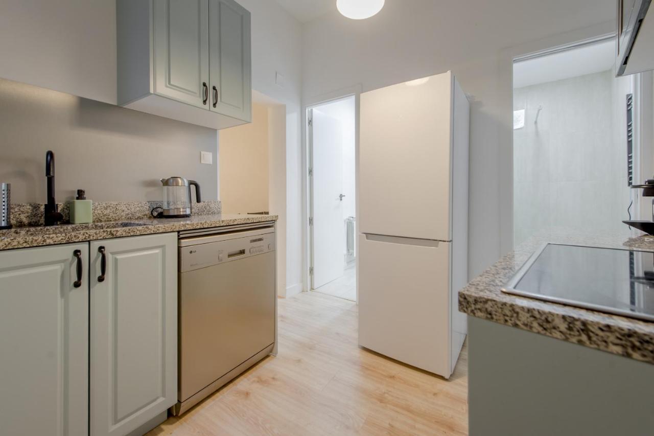 Premium Apt Para 9P En C/Olmo - Centro De Madrid Eksteriør bilde