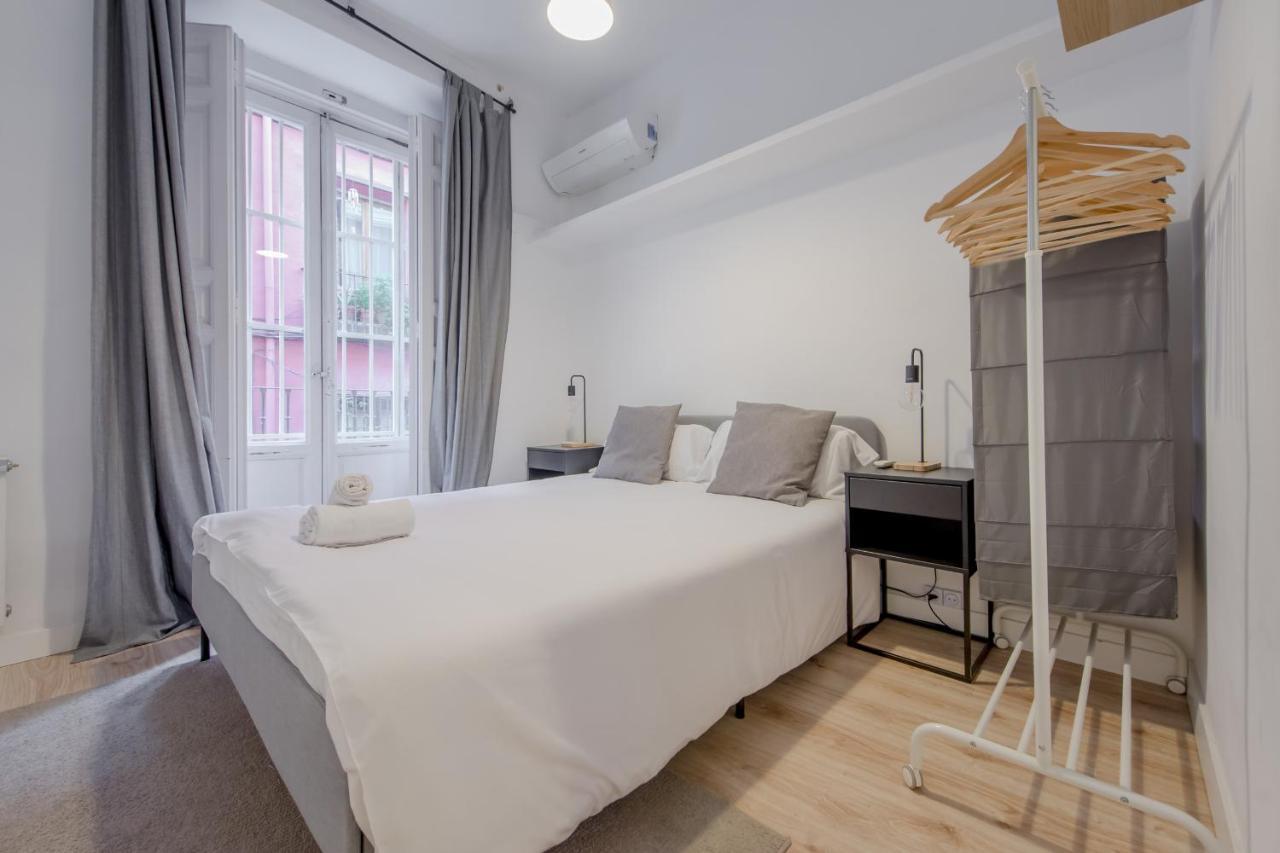 Premium Apt Para 9P En C/Olmo - Centro De Madrid Eksteriør bilde